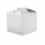 Pudełko na tort z rączką 30x30x25 cm.